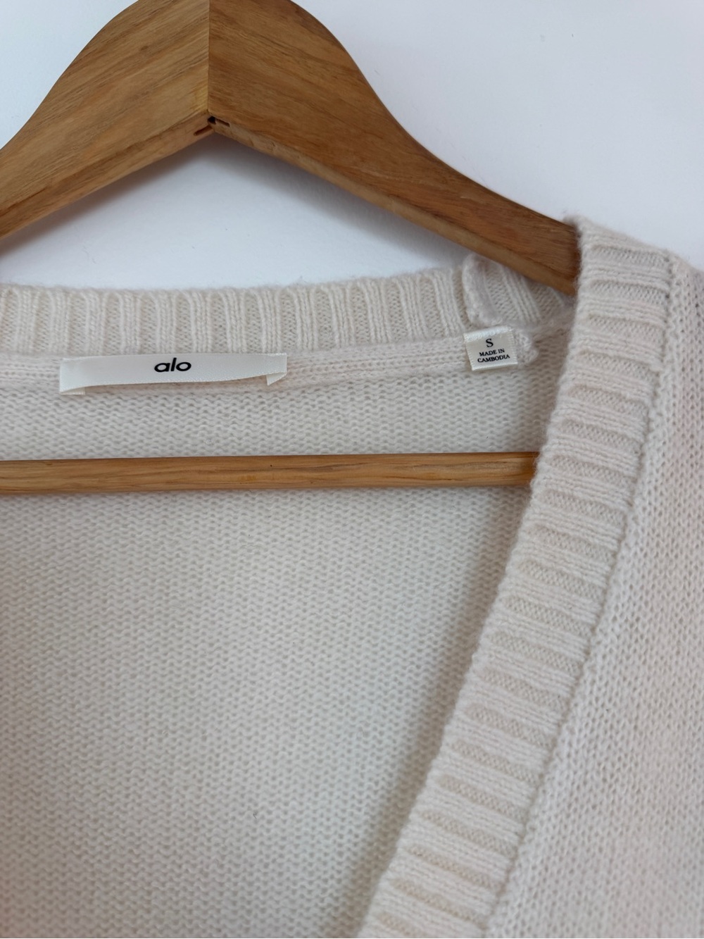 ALO Yoga Wool Cashmere New Class Tie Cardigan - Picture 5 of 7